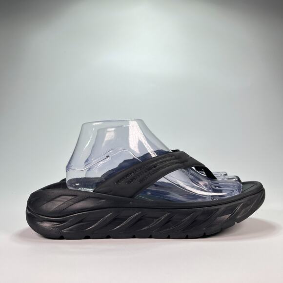 Hoka One One Ora Recovery Flip Black Sandals Comfort Slides Casual Men's Size 9 - Picture 1 of 10